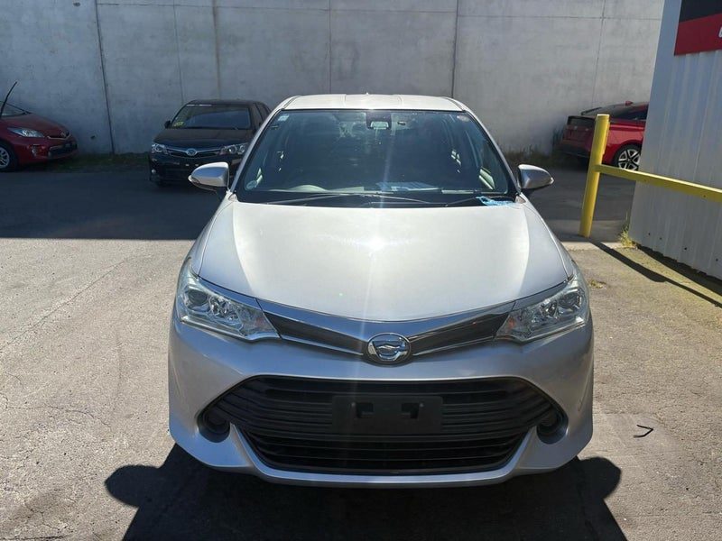 2017 Toyota Corolla FIELDER HYBRID, photo 2