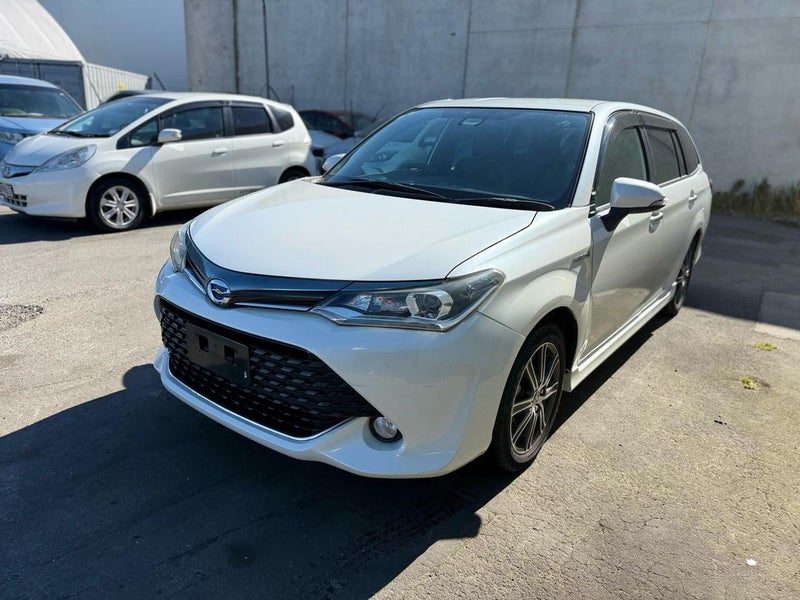 2016 Toyota Corolla FIELDER HV G WXB, photo 3