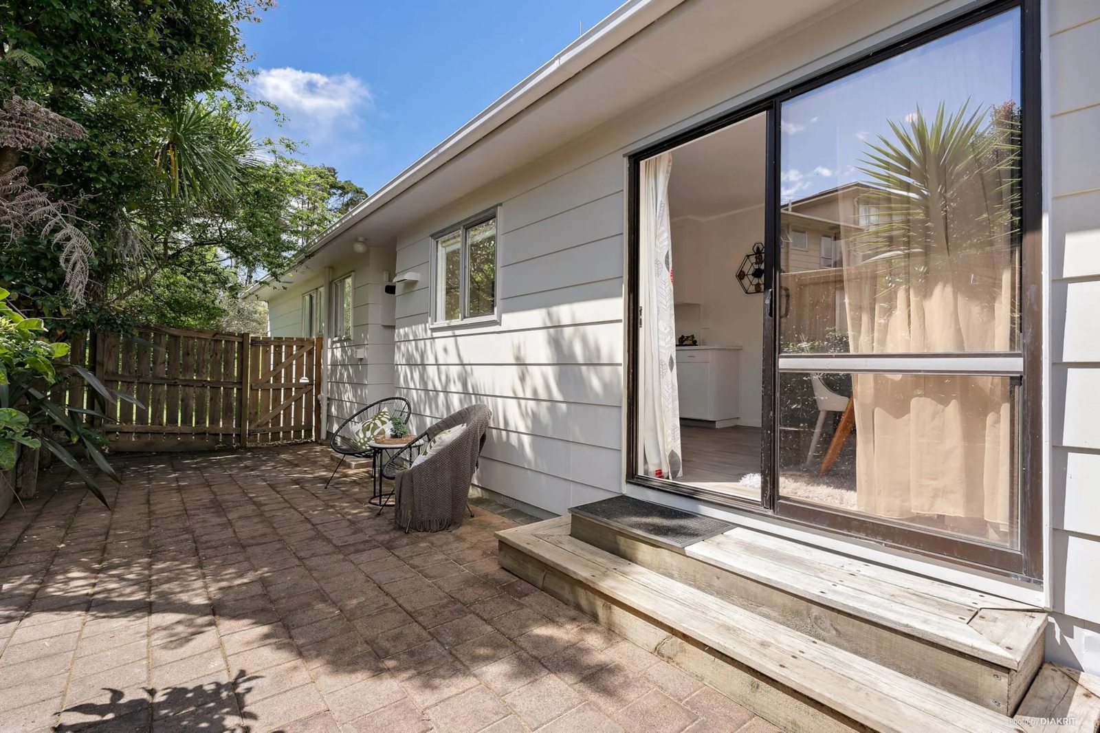 52 Glengarry Road, Glen Eden, photo 7