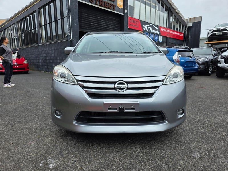2014 Nissan Lafesta Highway Star G 7 Seater, photo 3
