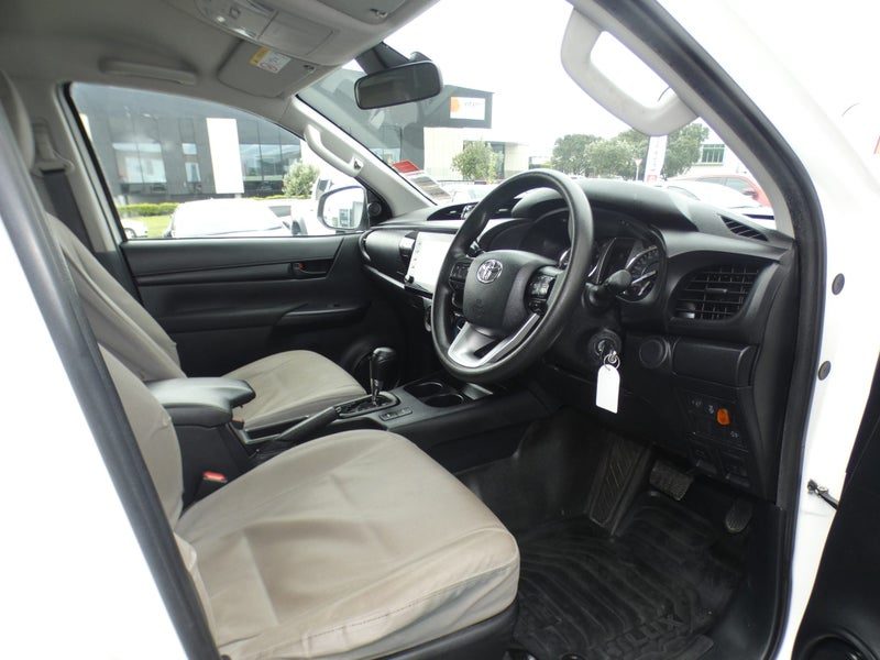2022 Toyota Hilux SR 2.8DT 6AT 2WD DCW/4D/5S, photo 2