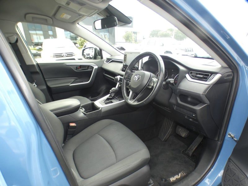 2022 Toyota RAV4 GX 2.0P CVT FWD SUV/5D/5S, photo 2