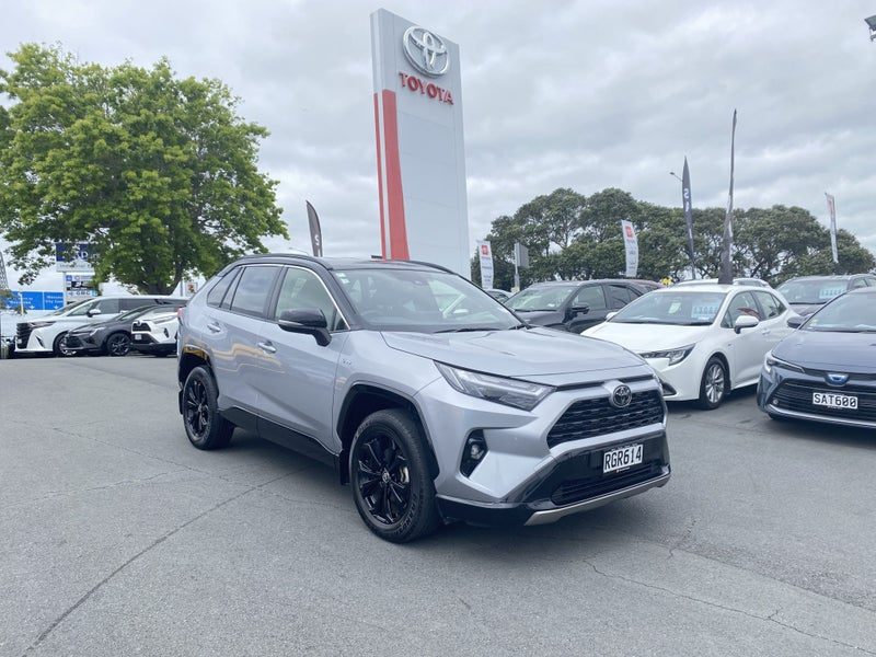 2025 Toyota RAV4 XSE 2.5P Hybrid