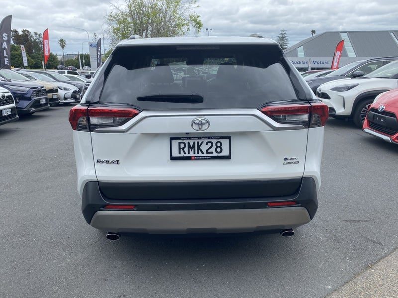 2025 Toyota RAV4 Limited, photo 3