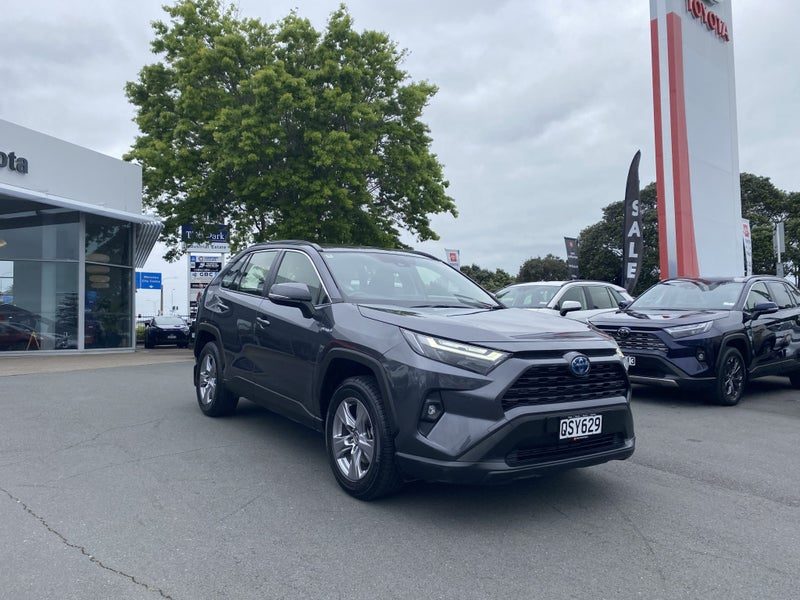 2024 Toyota RAV4 GX 2.5P Hybrid