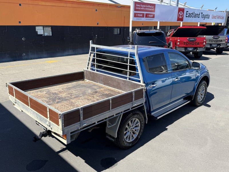 2016 Mitsubishi Triton GLXR, photo 2