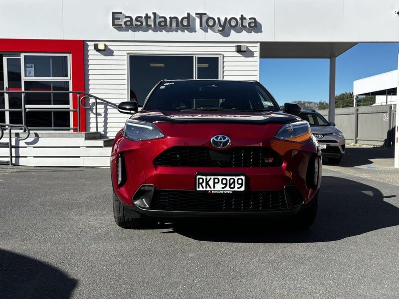 2025 Toyota Yaris Cross GR Sport, photo 2