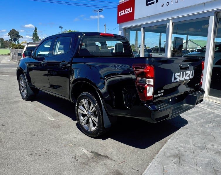 2026 Isuzu D-Max LX Double Cab 3.0D 4x4 6AT, photo 3