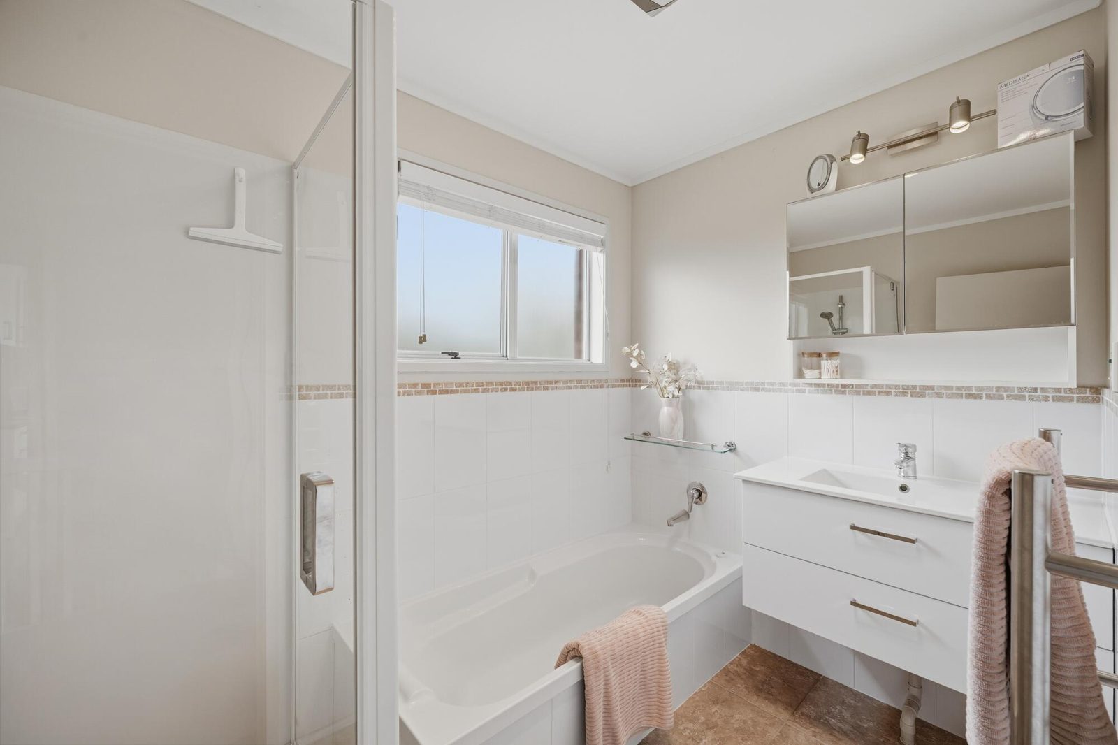 2/3 Bronwyn Place, Torbay, photo 18