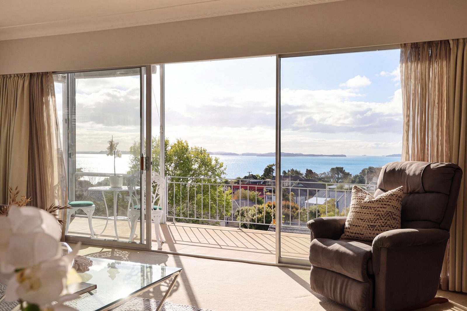 98 Mellons Bay Road, Mellons Bay, photo 2
