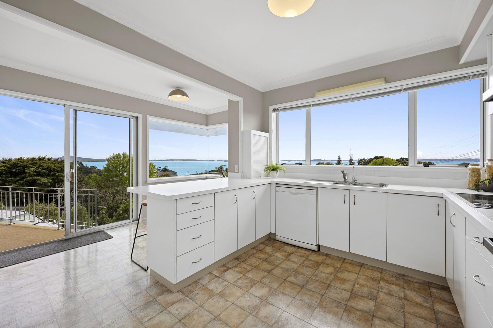 98 Mellons Bay Road, Mellons Bay, photo 13