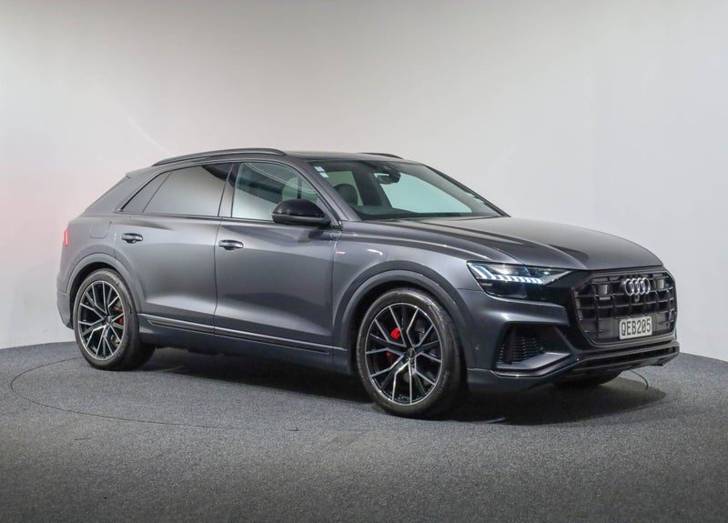 2023 Audi Q8 S-line 60 TFSI-e PHEV 340kW quattro