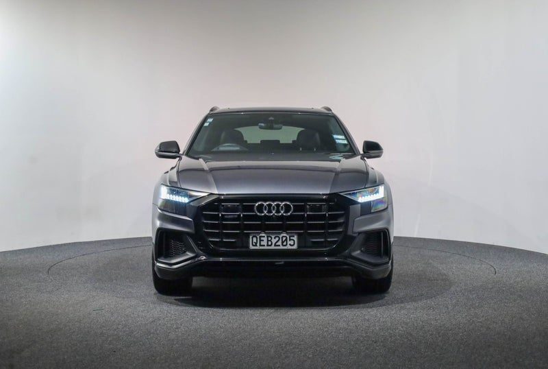 2023 Audi Q8 S-line 60 TFSI-e PHEV 340kW quattro, photo 2