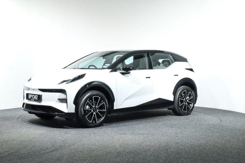 2026 Zeekr X RWD 66kWh, photo 3