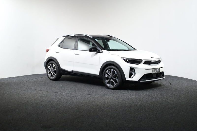 2021 Kia Stonic LTD 1.4P/6AT