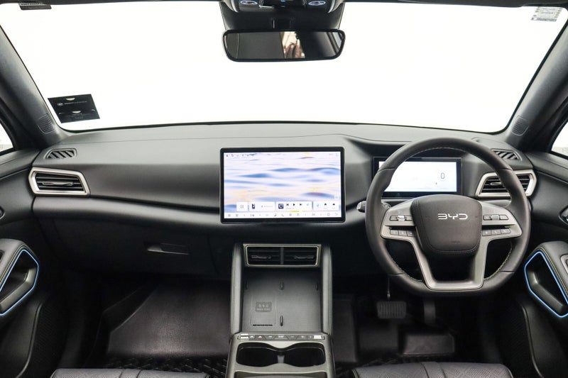 2025 BYD ATTO 2 Premium EV, photo 2
