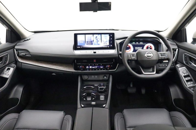 2026 Nissan X-Trail Ti-L 2WD e-POWER 5 SEAT, photo 2