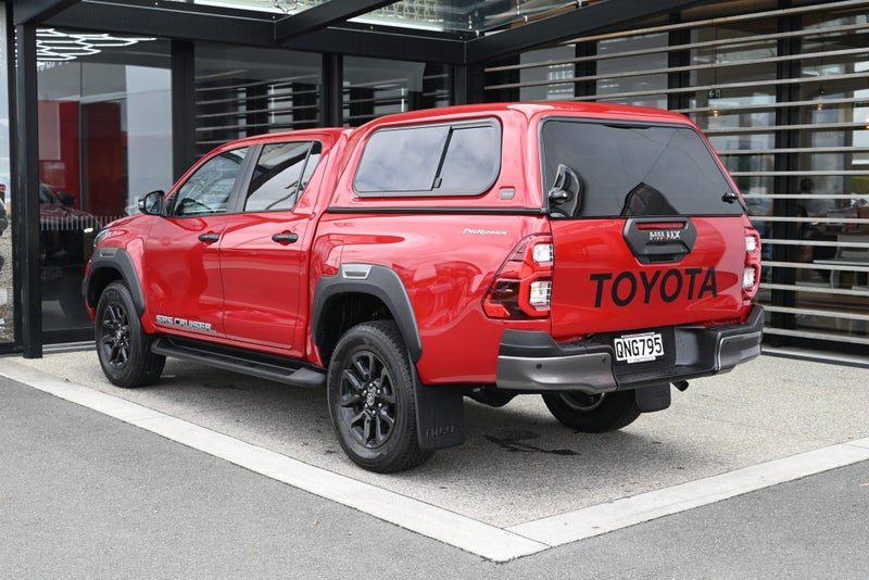 2024 Toyota Hilux SR 5 Cruiser, photo 2