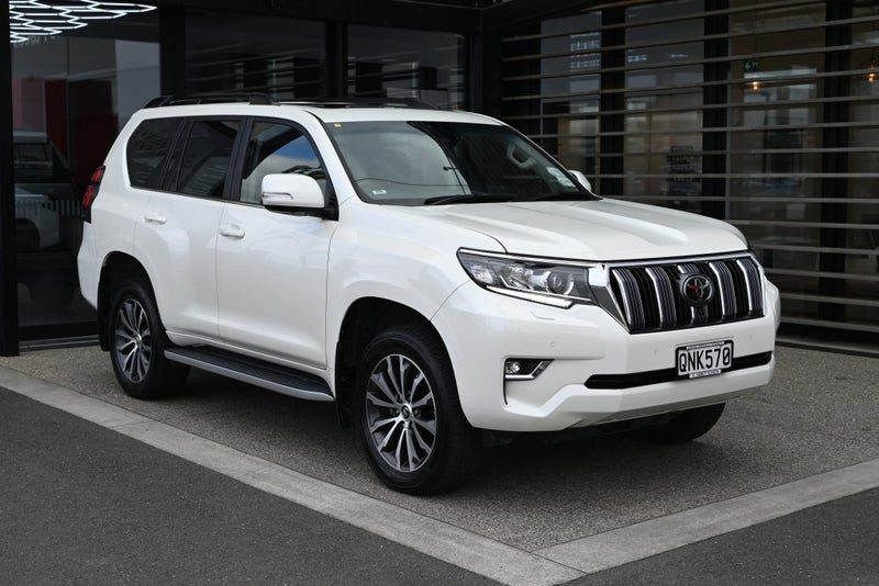 2024 Toyota Land Cruiser VX Limited