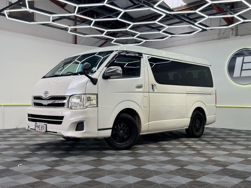 2011 Toyota Hiace 10 STR SUPER GL, photo 3