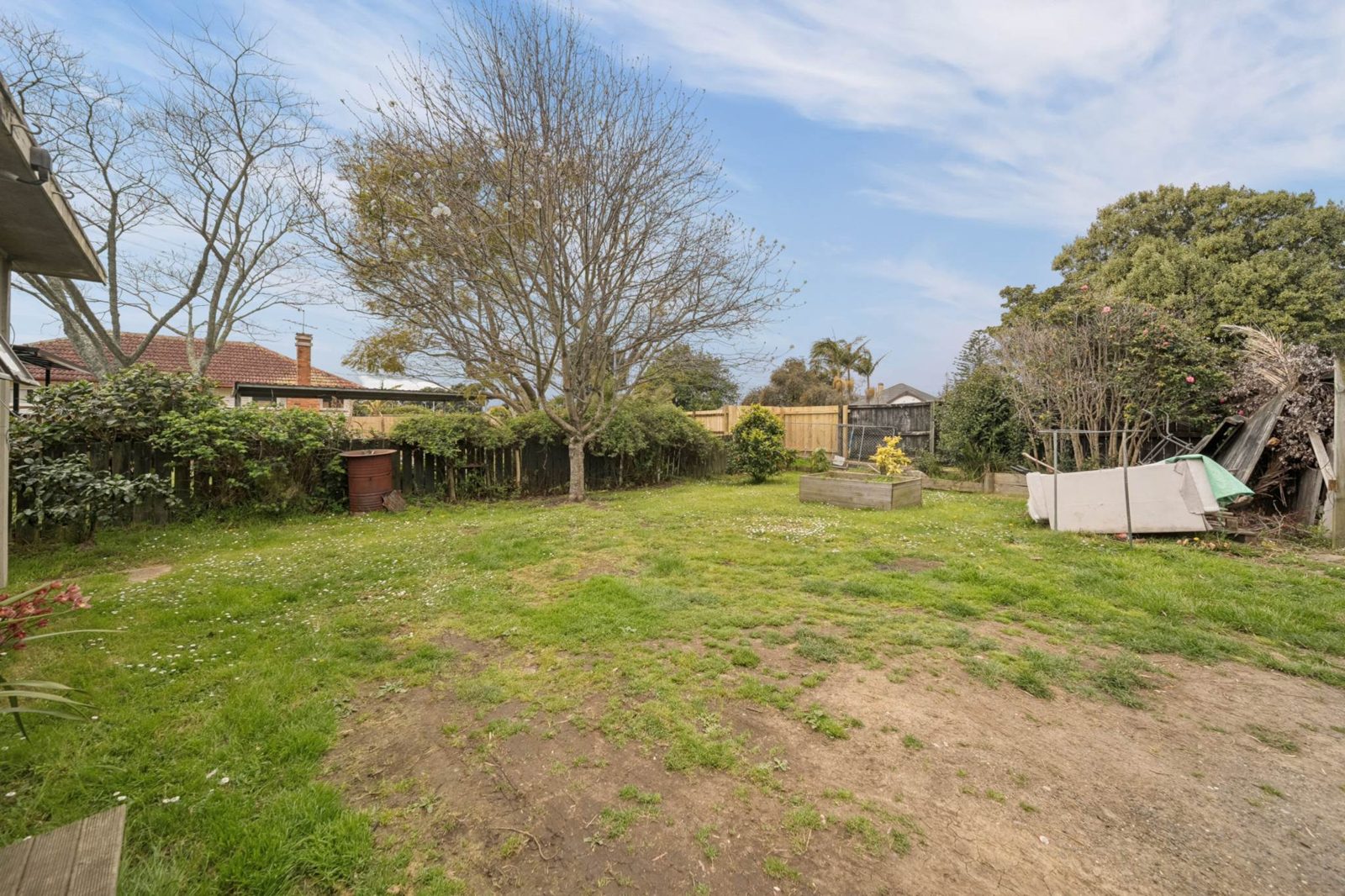 315 Massey Road, Mangere East, photo 11