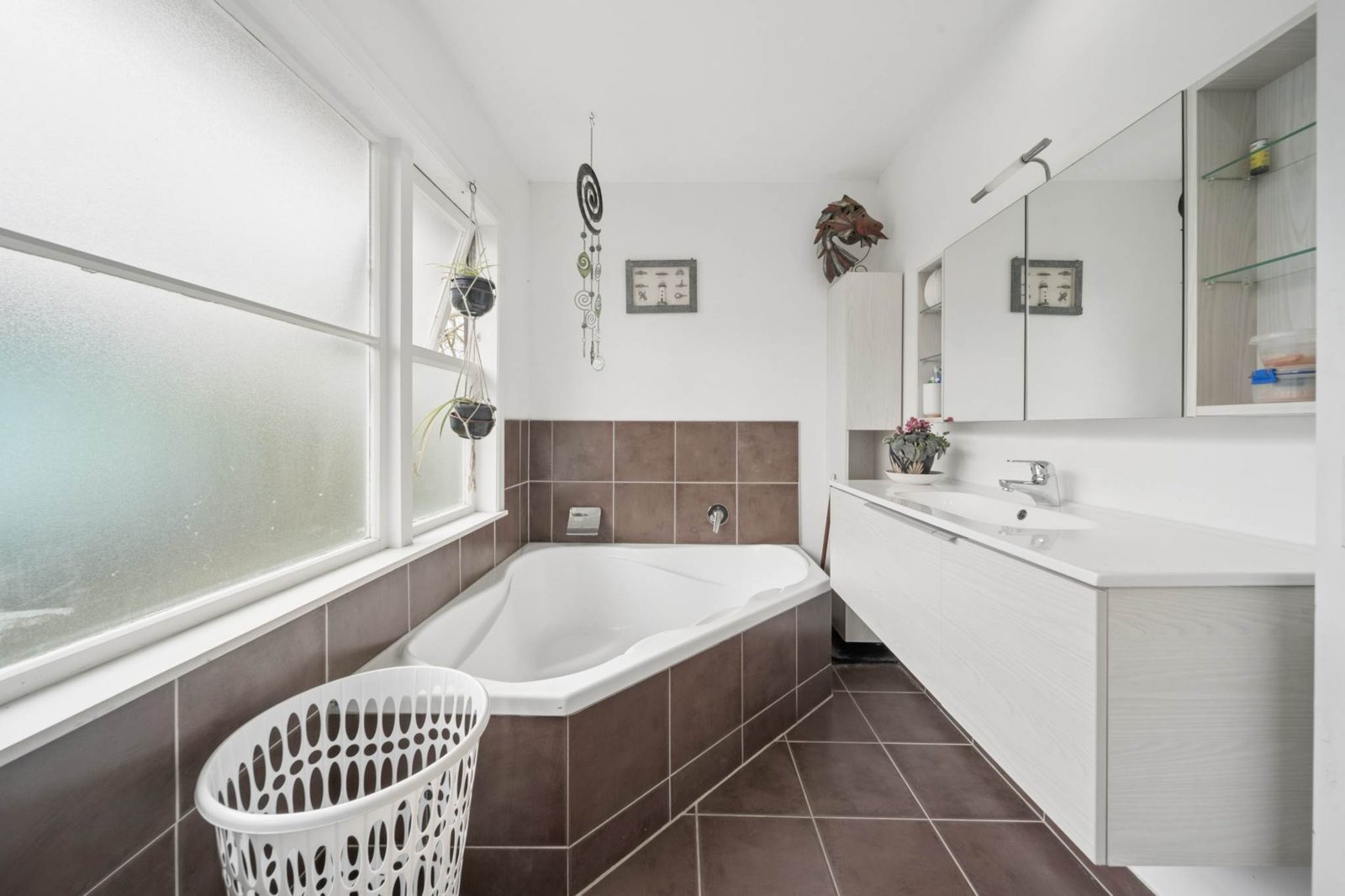 315 Massey Road, Mangere East, photo 6