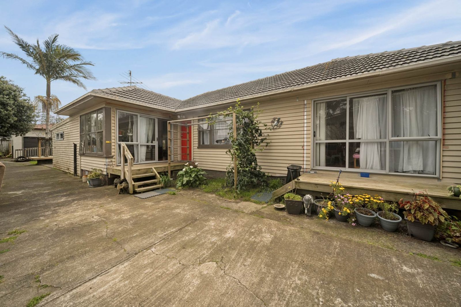 315 Massey Road, Mangere East, photo 7
