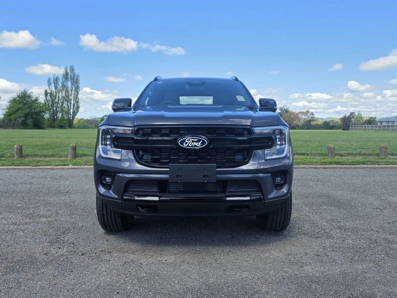 2026 Ford Everest SPORT, photo 2