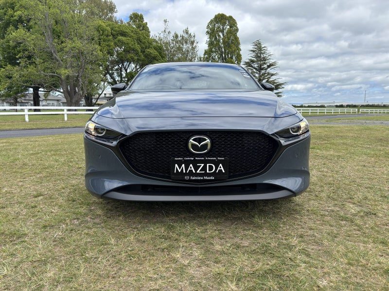 2026 Mazda 3 SP25 2.5L PETROL HATCH, photo 2