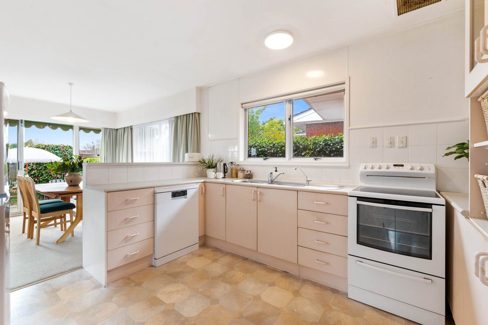 23 Tupaki Place, Pakuranga Heights, photo 18