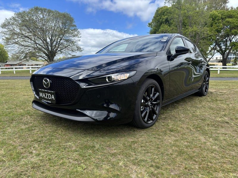 2026 Mazda 3 SP25 2.5L PETROL HATCH, photo 3