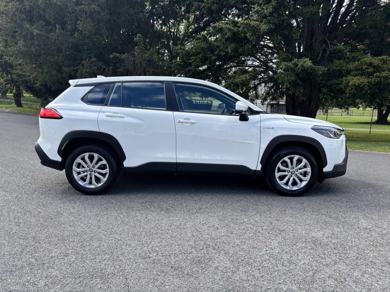 2022 Toyota Corolla Cross GX 2.0L HYBRID, photo 2