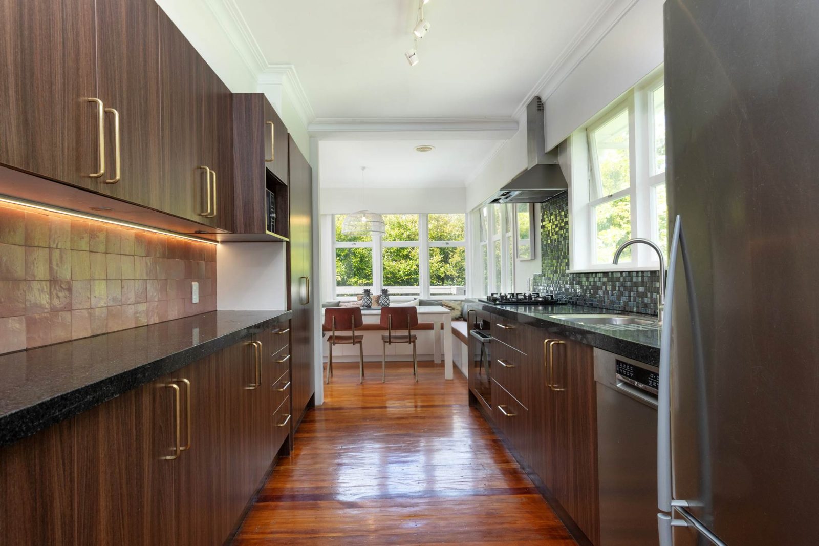 82 Atkinson Road, Titirangi, photo 4