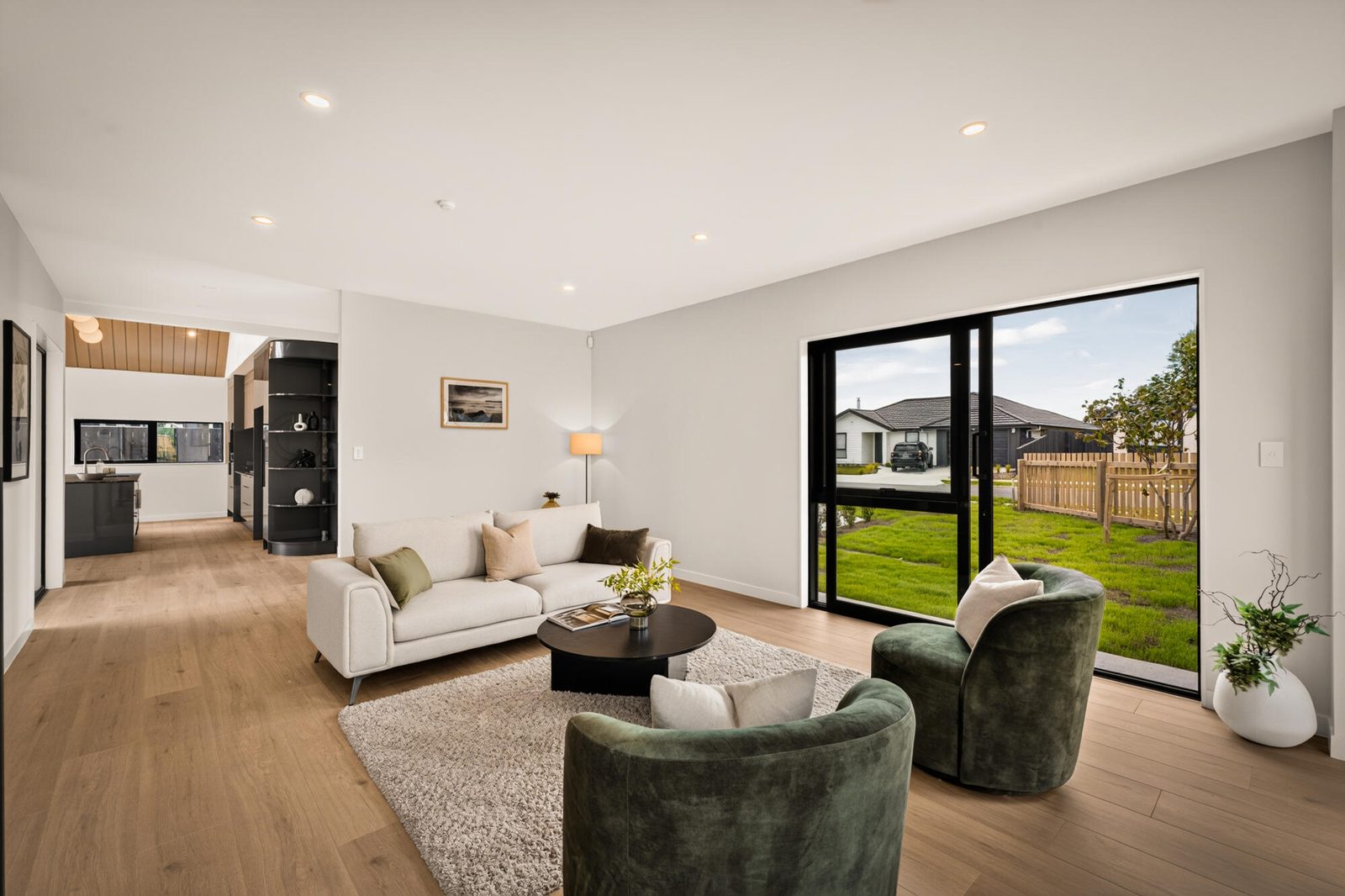 22 Acorn Parish Lane, Clevedon, photo 3