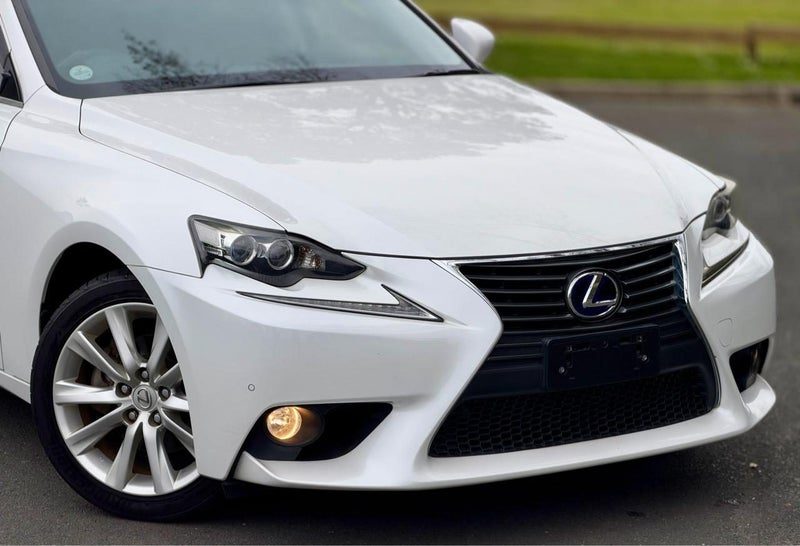 2013 Lexus IS 300h Version L, photo 3