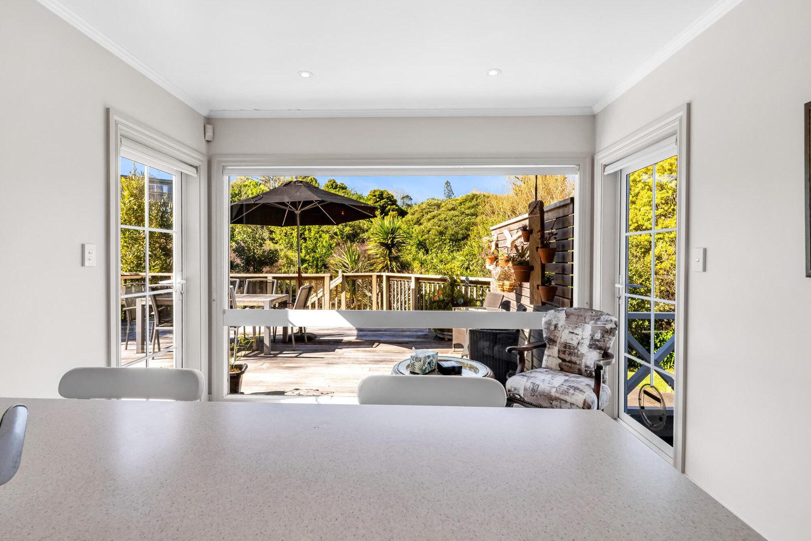 27 Charles Dickens Drive, Mellons Bay, photo 14