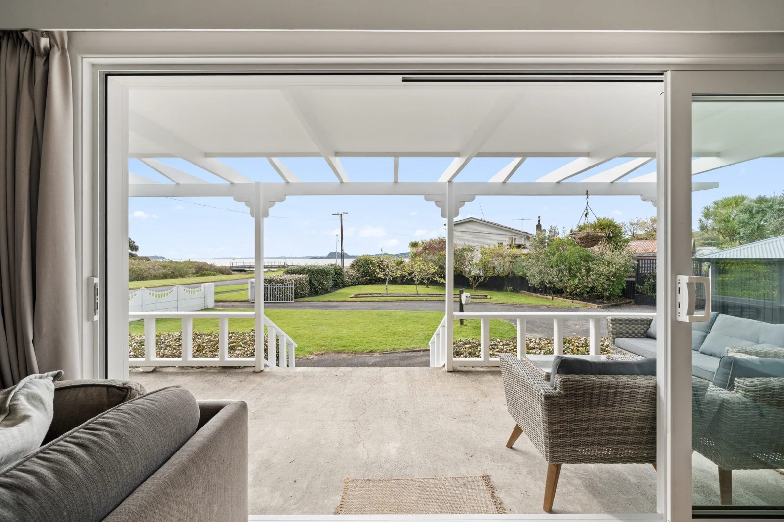 6 Ferndale Drive, Kawakawa Bay, photo 9