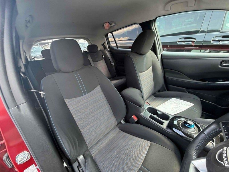 2021 Nissan Leaf Leaf Facelift Model EV X 84.5%SOH, photo 3