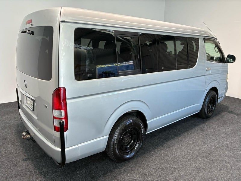 2007 Toyota Hiace GL - 10 SEATER, photo 2