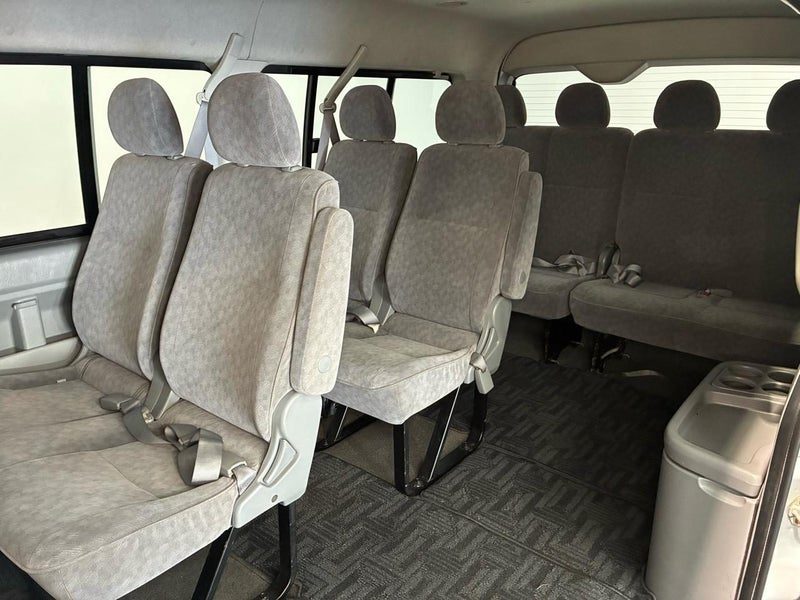 2007 Toyota Hiace GL - 10 SEATER, photo 3