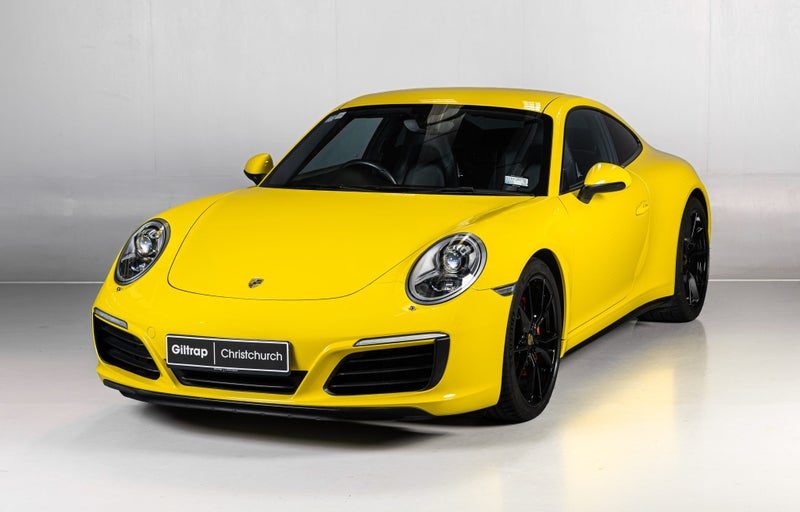 2017 Porsche 911 Carrera 4S