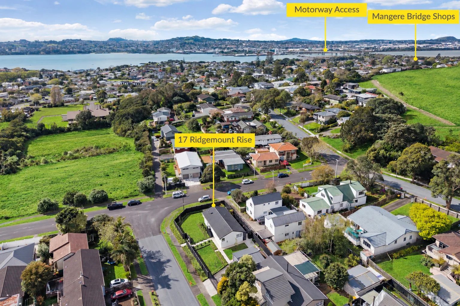 17 Ridgemount Rise, Mangere Bridge, photo 16