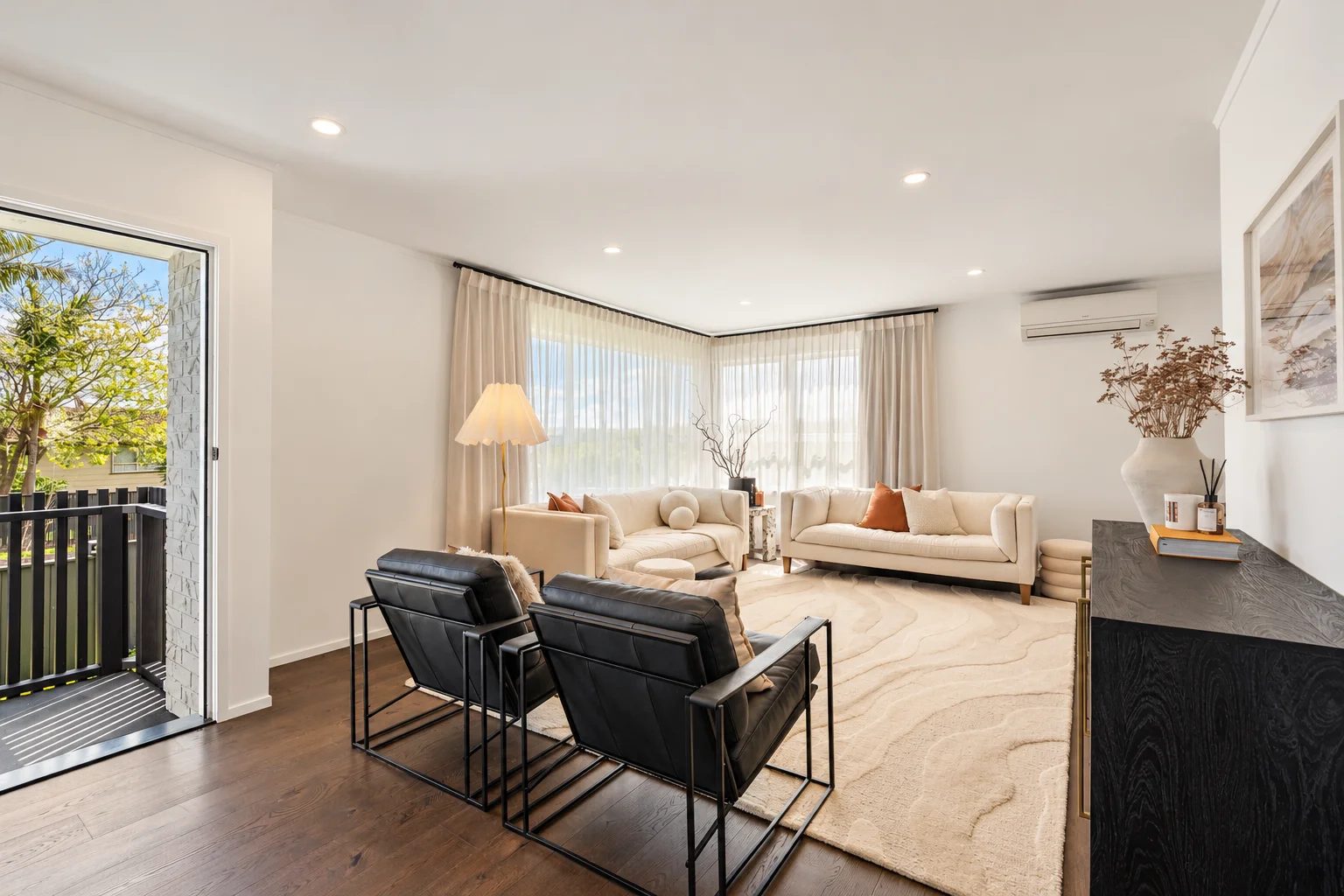 17 Ridgemount Rise, Mangere Bridge, photo 3