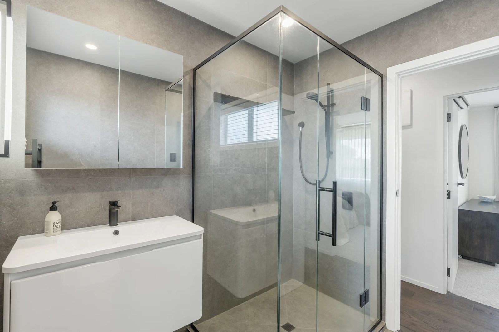 17 Ridgemount Rise, Mangere Bridge, photo 10