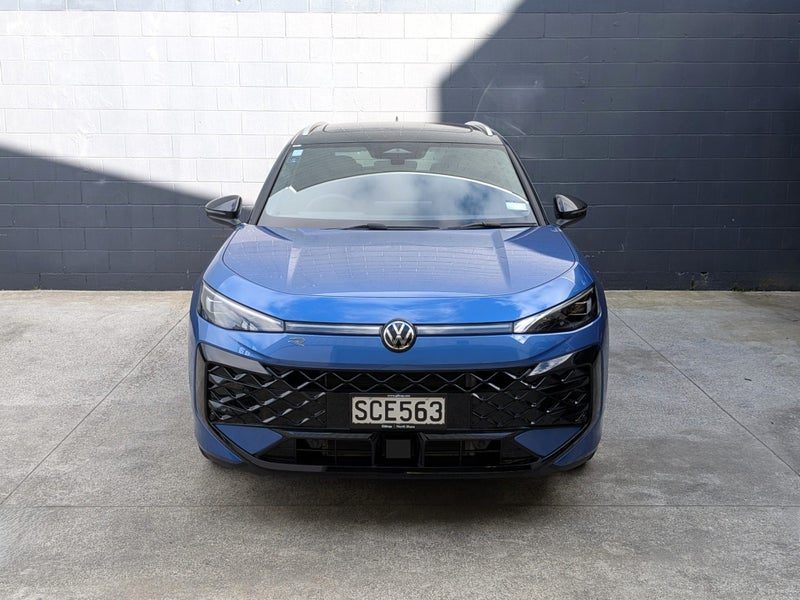 2026 Volkswagen T-Roc R-Line, photo 2
