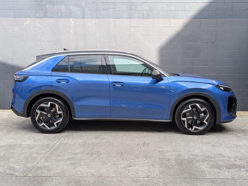 2026 Volkswagen T-Roc R-Line, photo 3
