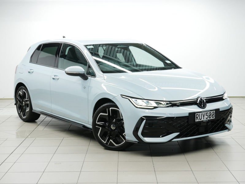 2026 Volkswagen Golf R-Line