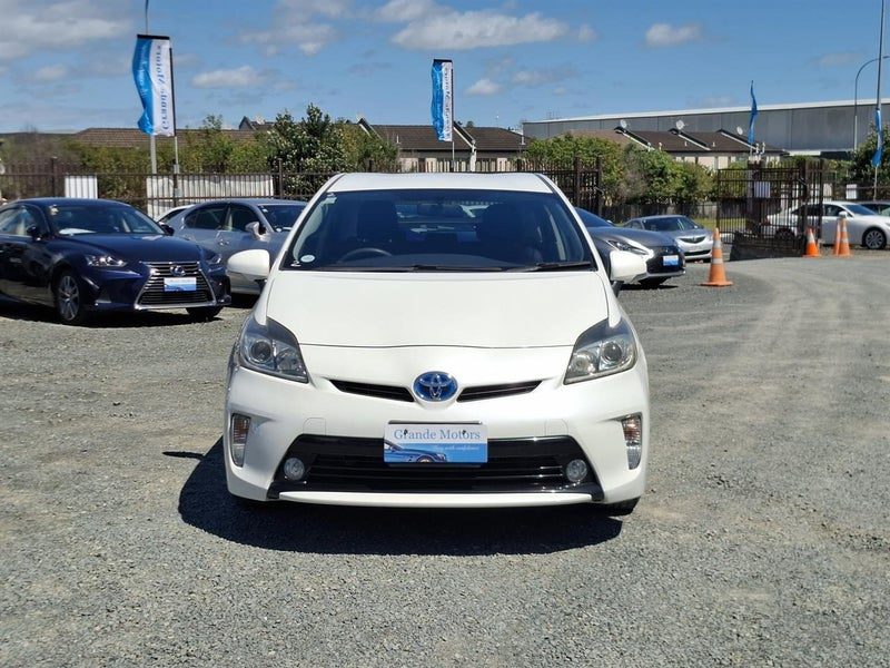 2015 Toyota Prius S pack.Rear cam.8 Airbags.Alarm., photo 2