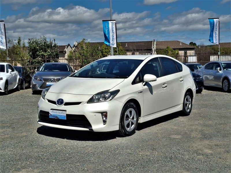 2013 Toyota Prius S pack.Park sensors.8 Airbags., photo 3