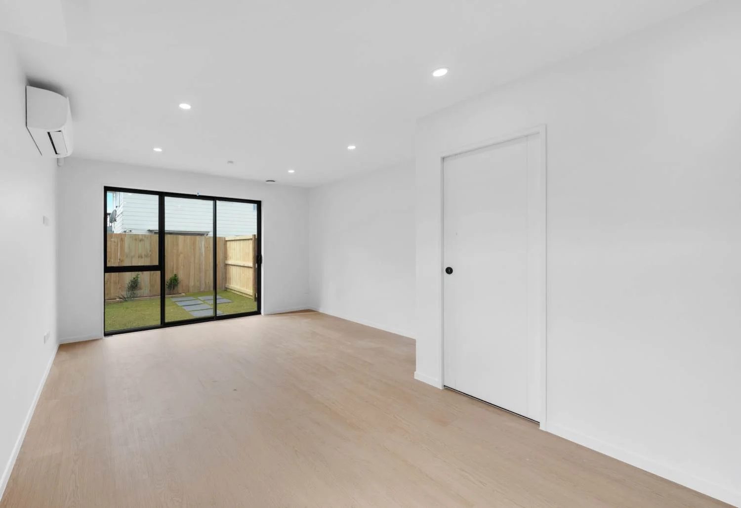 3/14 Ashley  Avenue, Mangere East, photo 2